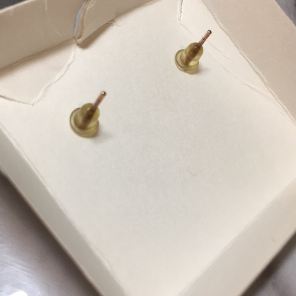 14K Gold Pink Swarovski Cubic Zirconia Earring - Picture 10 of 11